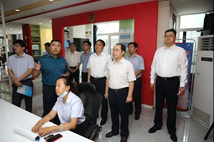 中组部调研组到历下区调研城市基层党建及网格化治理工作